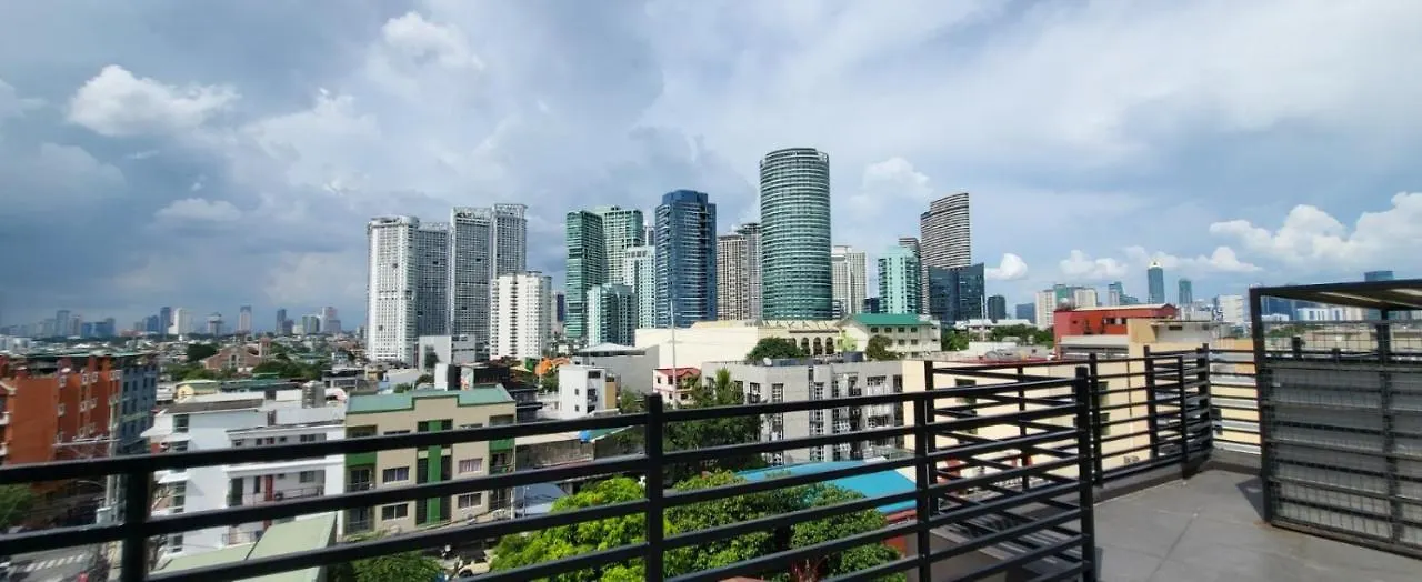 Apartment Poblacion Penthouse Suite With Private Roofdeck Manila