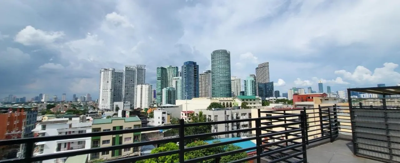 Poblacion Penthouse Suite With Private Roofdeck Manila 0*,  Philippines